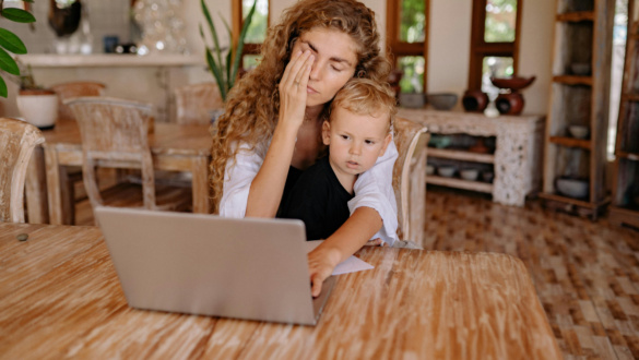 megfaradtal-az-anyasagban-ne-szegyelld-de-torodj-vele